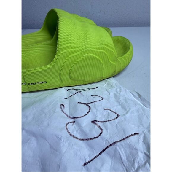 Adidas Adilette 22 Slides Solar Yellow Men’s Size 13UK/ 13,5 US Men’s See Notes main image 2